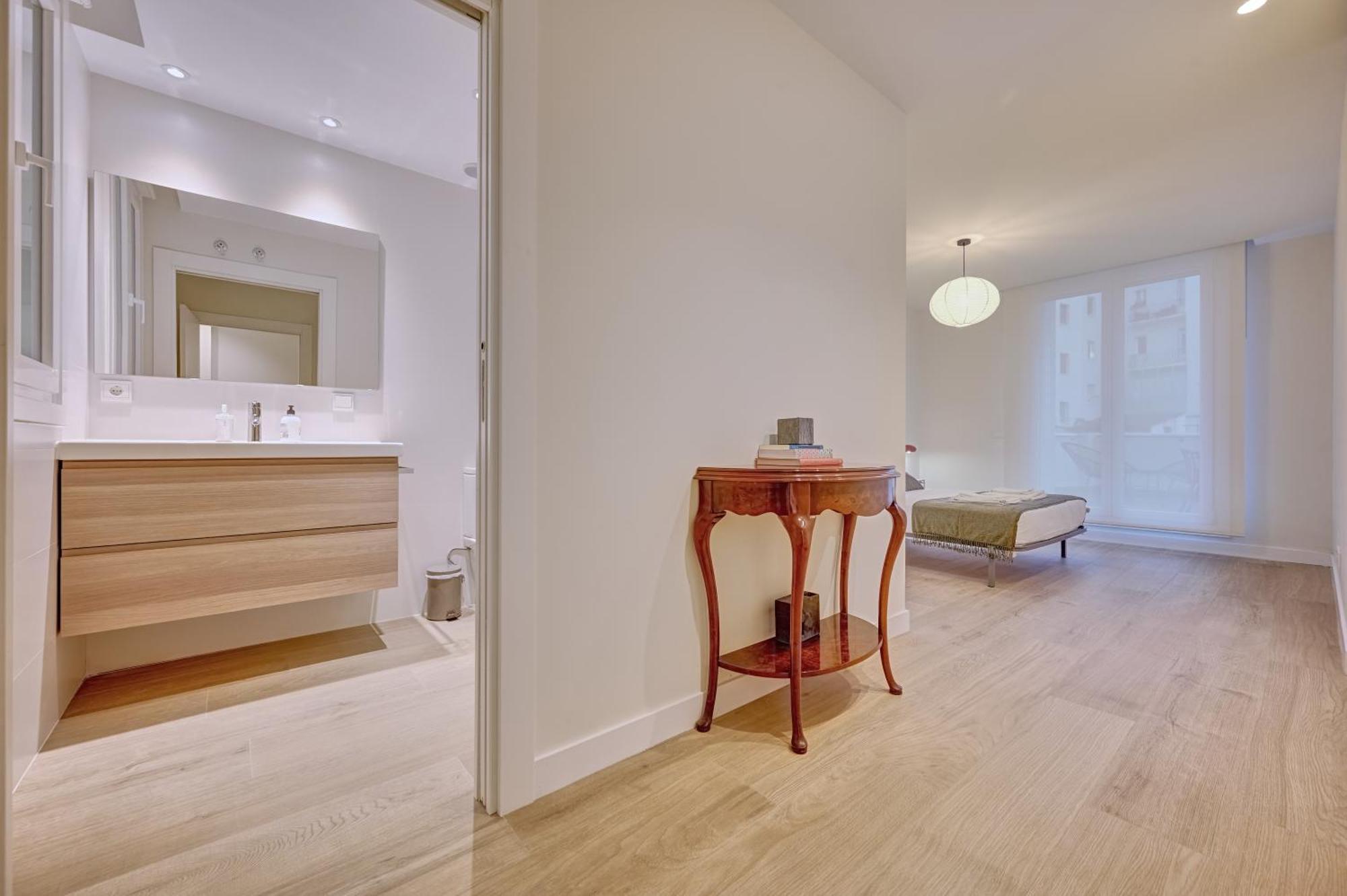 Apartamento El Conde By Clabao ปัมโปลนา ภายนอก รูปภาพ